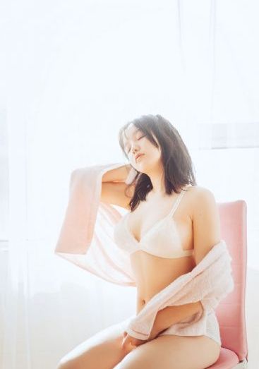 美女把尿口扒开让鱼钻进去小说_720免费观看超清