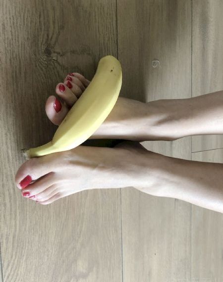 久久人人爽人人双人av_十万网红美女美酱